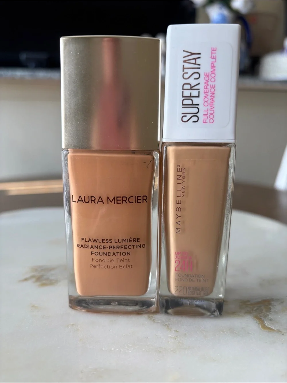 Laura Mercier Flawless Radiance 2N2 + Maybelline SuperStay 220 Foundation Bundle